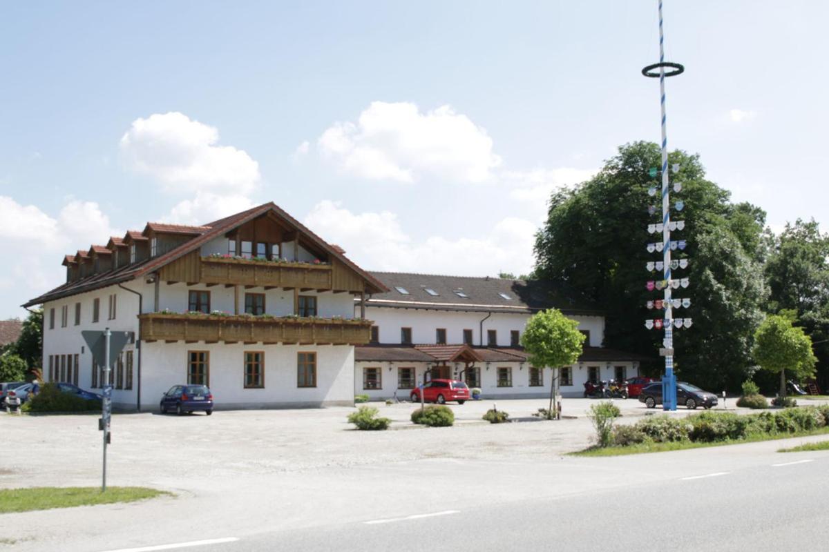 Landgasthof Pauliwirt Erharting エクステリア 写真